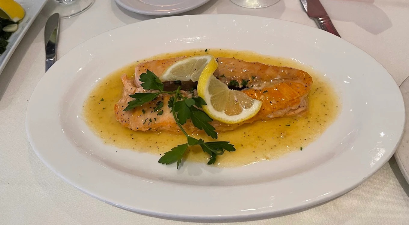 Salmon with lemon butter